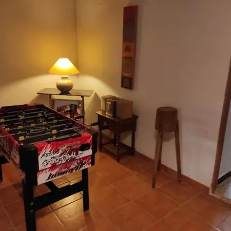 Casa De Pueblo En Vilafranca بيت للعطل